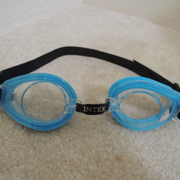 INTEX Swim Goggles Kids 8+ to Adult - Blue - UV Lens Silicon Eye Cups NWOT - Picture 4 of 6